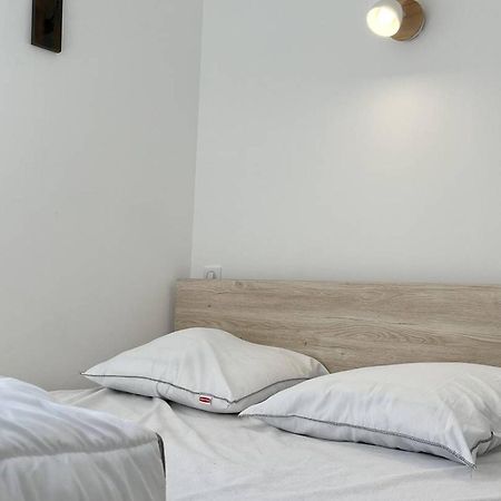 Appartement T4 Renove, Proche Centre, 3 Chambres, 6/8 Pers, Equipe, Est/Ouest, Dispo De Suite - Fr-1-234-254 Cauterets Exteriér fotografie